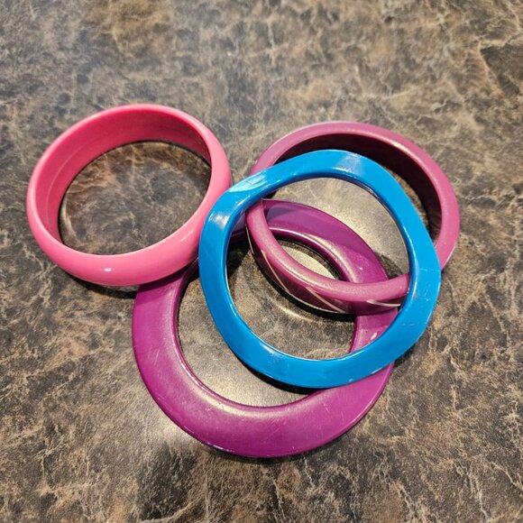 Lot of 4 80s style retro chunky bangle bracelets - Picture 2 of 8